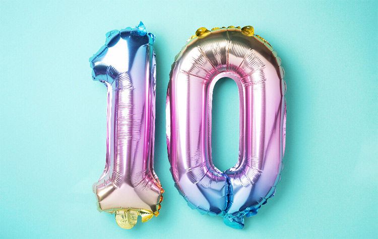Luftballons stellen eine 10 dar